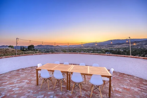 $1,050,000 | 9175 Yucca Hills Road, Agua Dulce, CA 91390