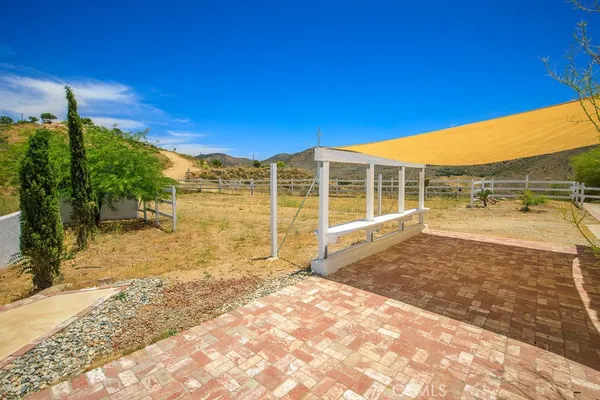 $1,050,000 | 9175 Yucca Hills Road, Agua Dulce, CA 91390