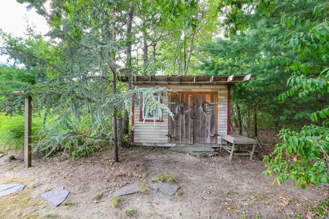 $899,000 | 25 Harris Hill Road, East Falmouth, MA 02536