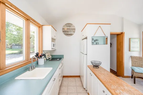 $2,300,000 | 311 Anthony Home Road, Huddleston, VA 24104