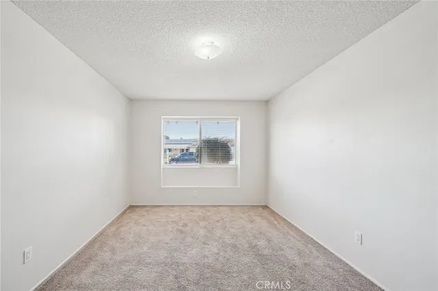 $400,000 | 40389 Melrose Avenue, Hemet, CA 92544