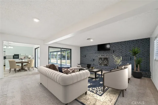 $400,000 | 40389 Melrose Avenue, Hemet, CA 92544