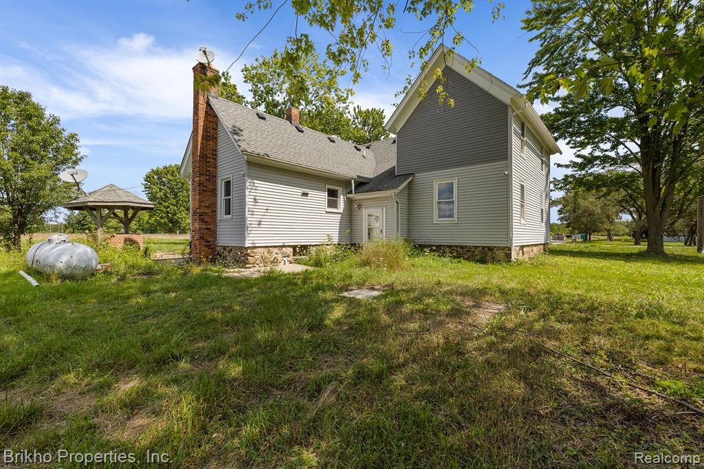 5680 Meldrum Road Casco, MI 48064 - Photo 17 of 68
