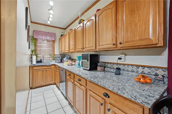 $400,000 | 57 Russell Avenue, East Providence, RI 02914