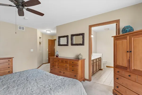 $389,000 | 21429 Sycamore Court, Plainfield, IL 60544