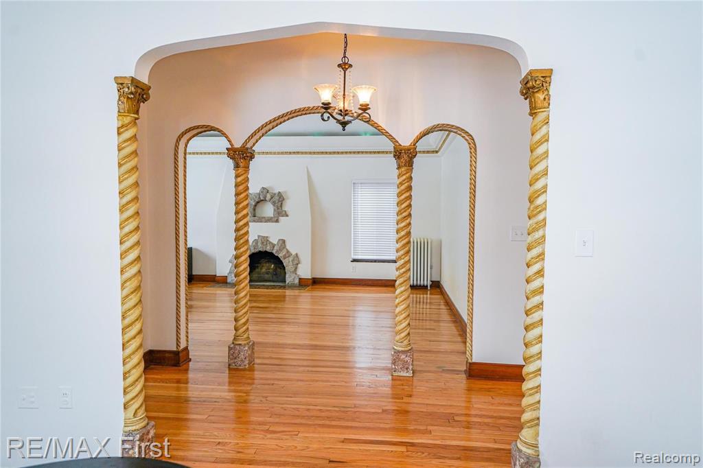 4100 Devonshire Road Detroit, MI 48224 - Photo 12 of 84