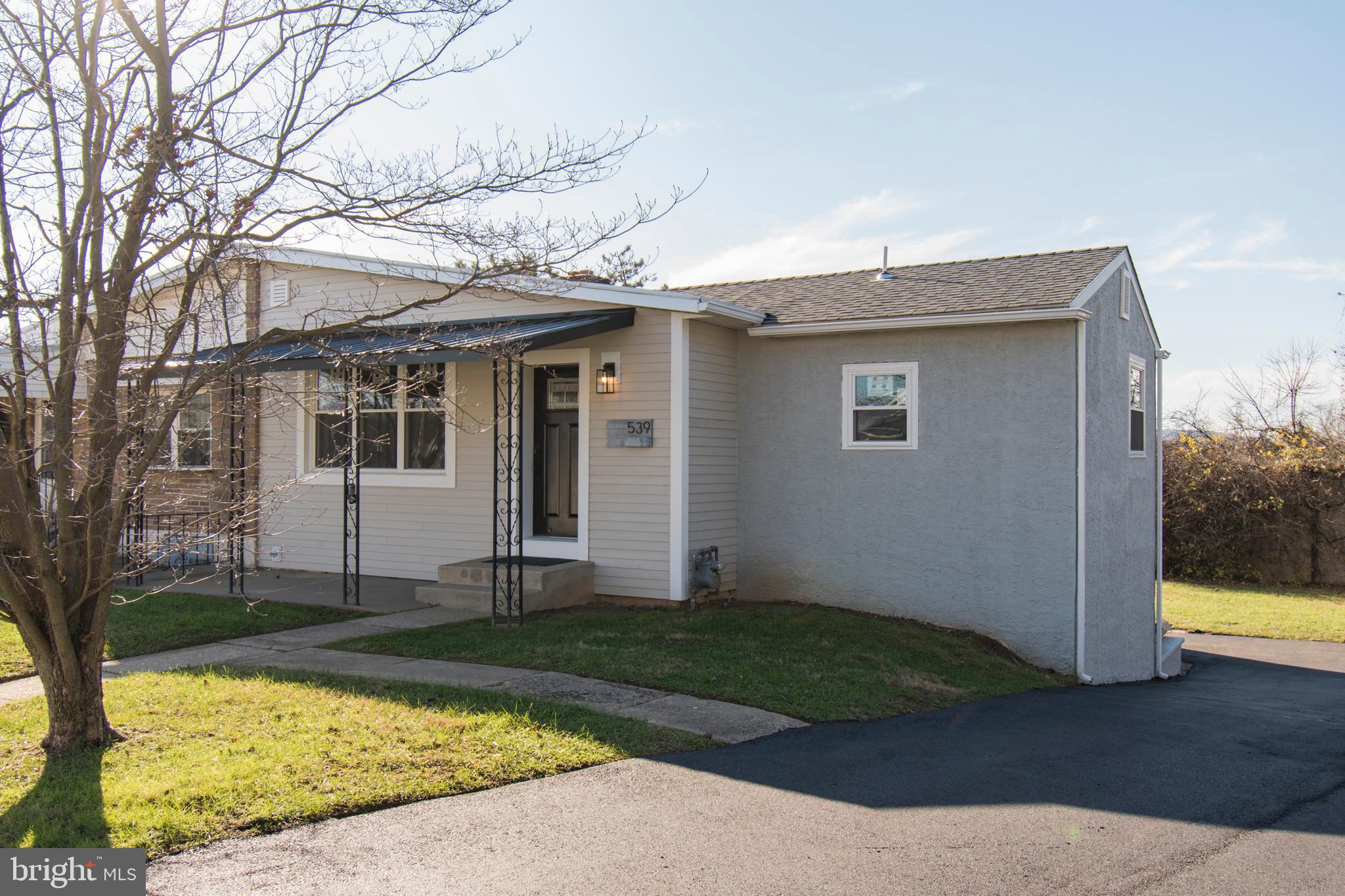 539 Markel Road Conshohocken, PA 19428 - Photo 3 of 37 Gallery Image 3
