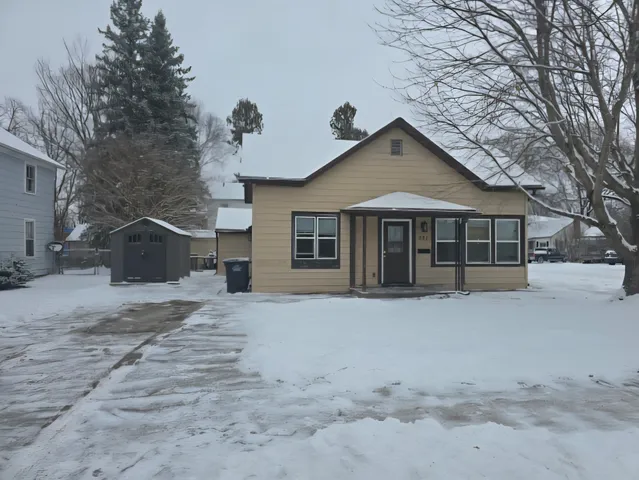 $145,000 | 231 East Center Street, Shawano, WI 54166