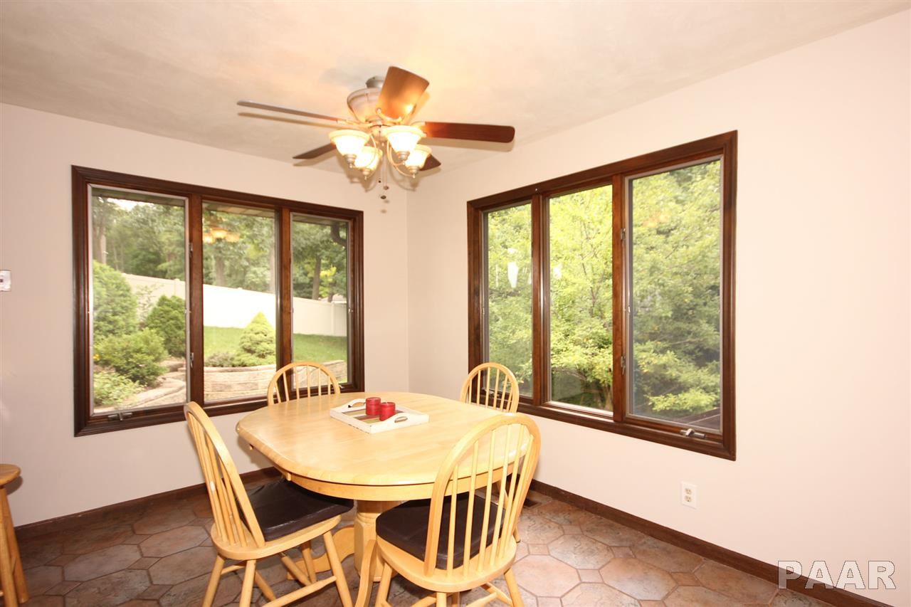 7712 North Derby Road Peoria, IL 61615 - Photo 18 of 33