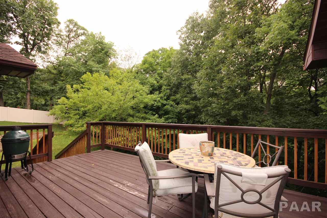 7712 North Derby Road Peoria, IL 61615 - Photo 8 of 33