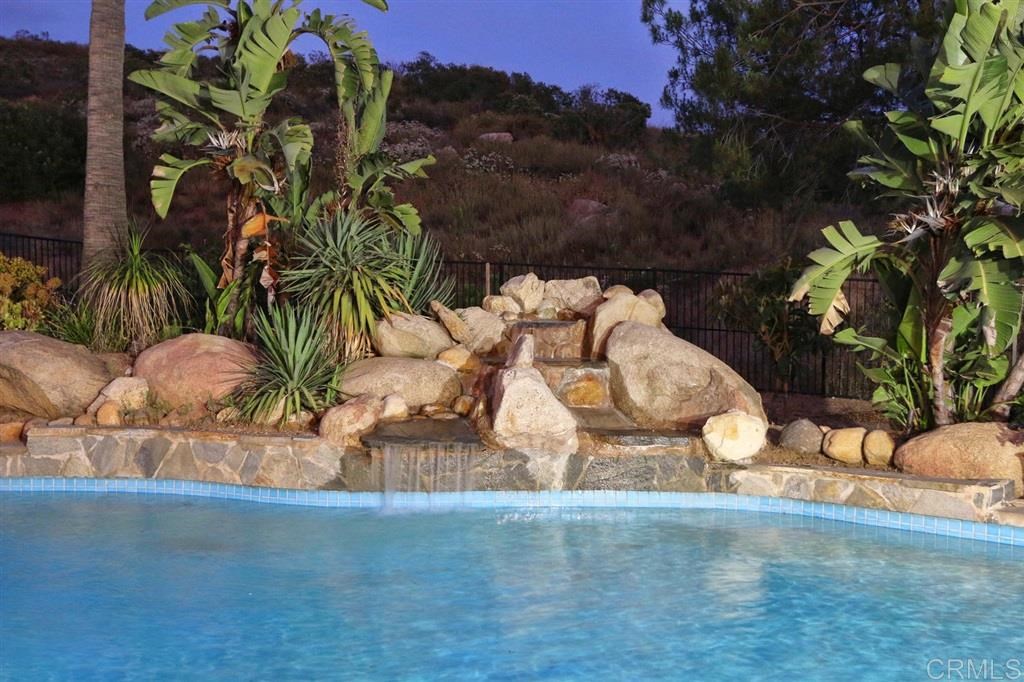 9807 Quail Canyon Road El Cajon, CA 92021 - Photo 12 of 25 Gallery Image 12