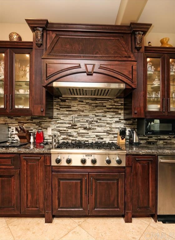 9807 Quail Canyon Road El Cajon, CA 92021 - Photo 9 of 25 Gallery Image 9