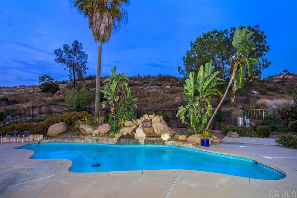 9807 Quail Canyon Road El Cajon, CA 92021 - Photo 10 of 25 Gallery Image 10