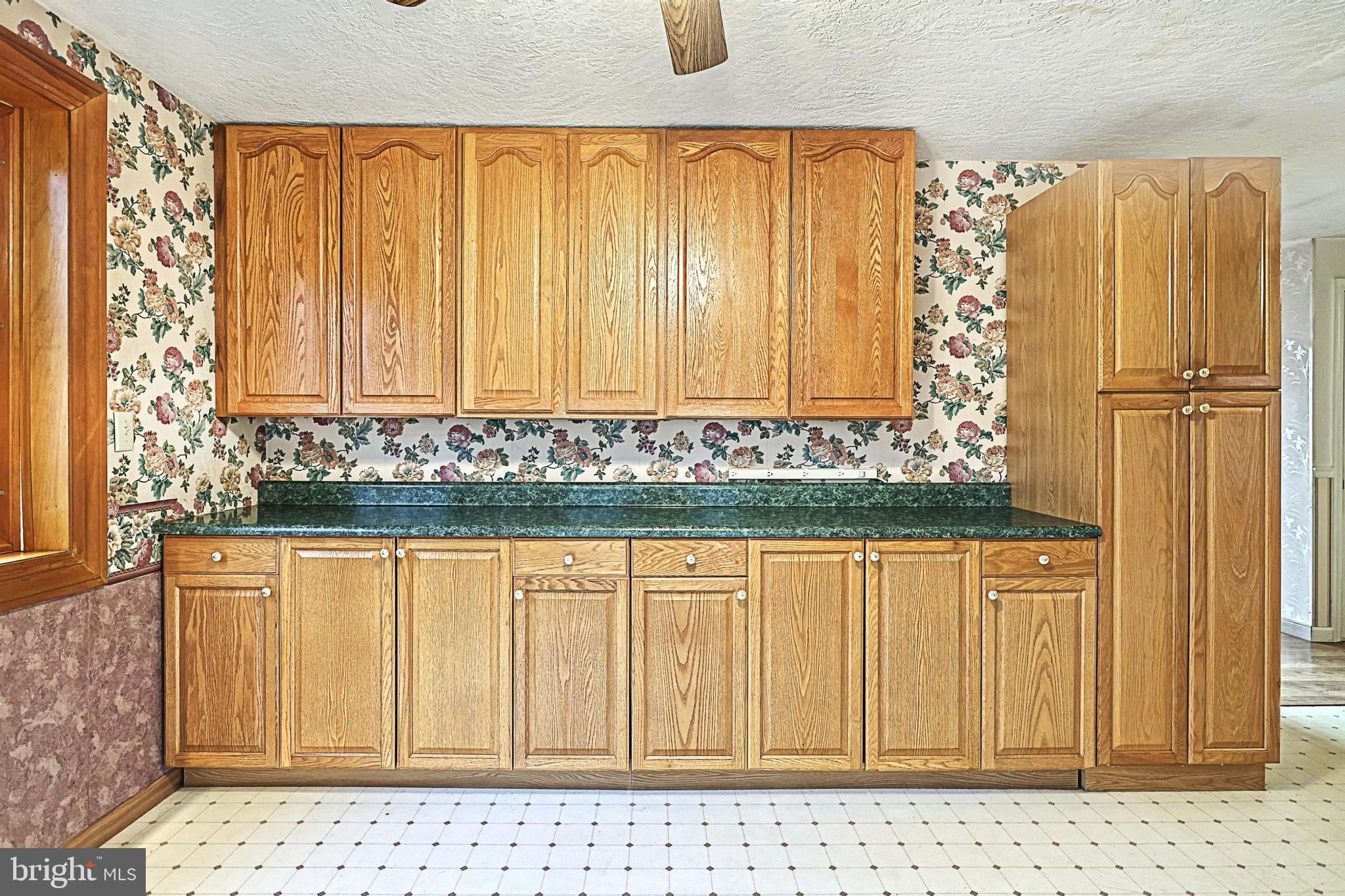 1225 Homewood Road York, PA 17402 - Photo 15 of 36 Gallery Image 15