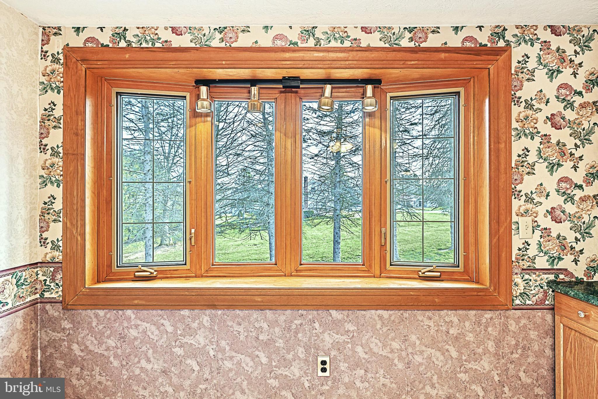 1225 Homewood Road York, PA 17402 - Photo 16 of 36 Gallery Image 16