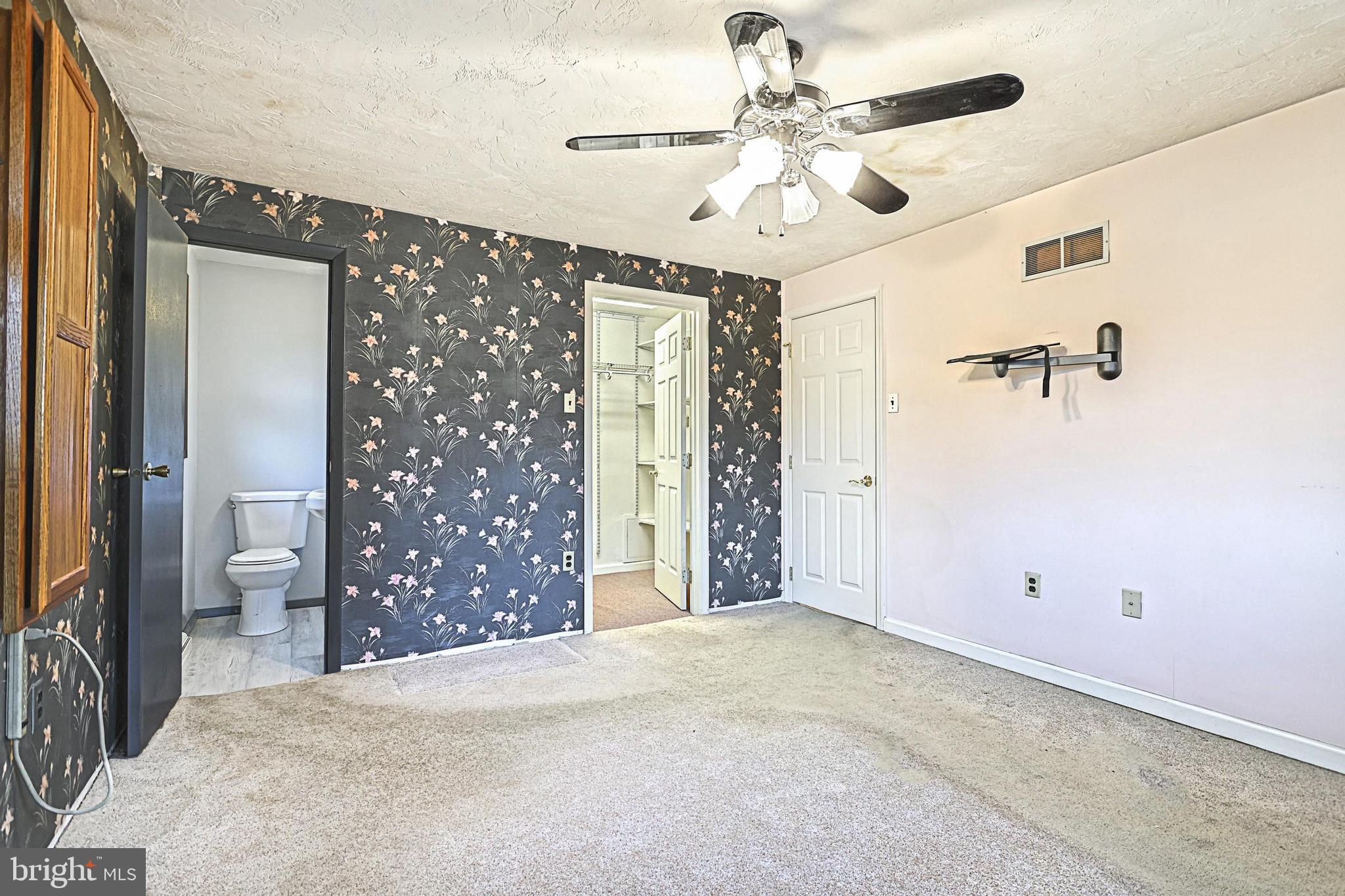 1225 Homewood Road York, PA 17402 - Photo 20 of 36 Gallery Image 20