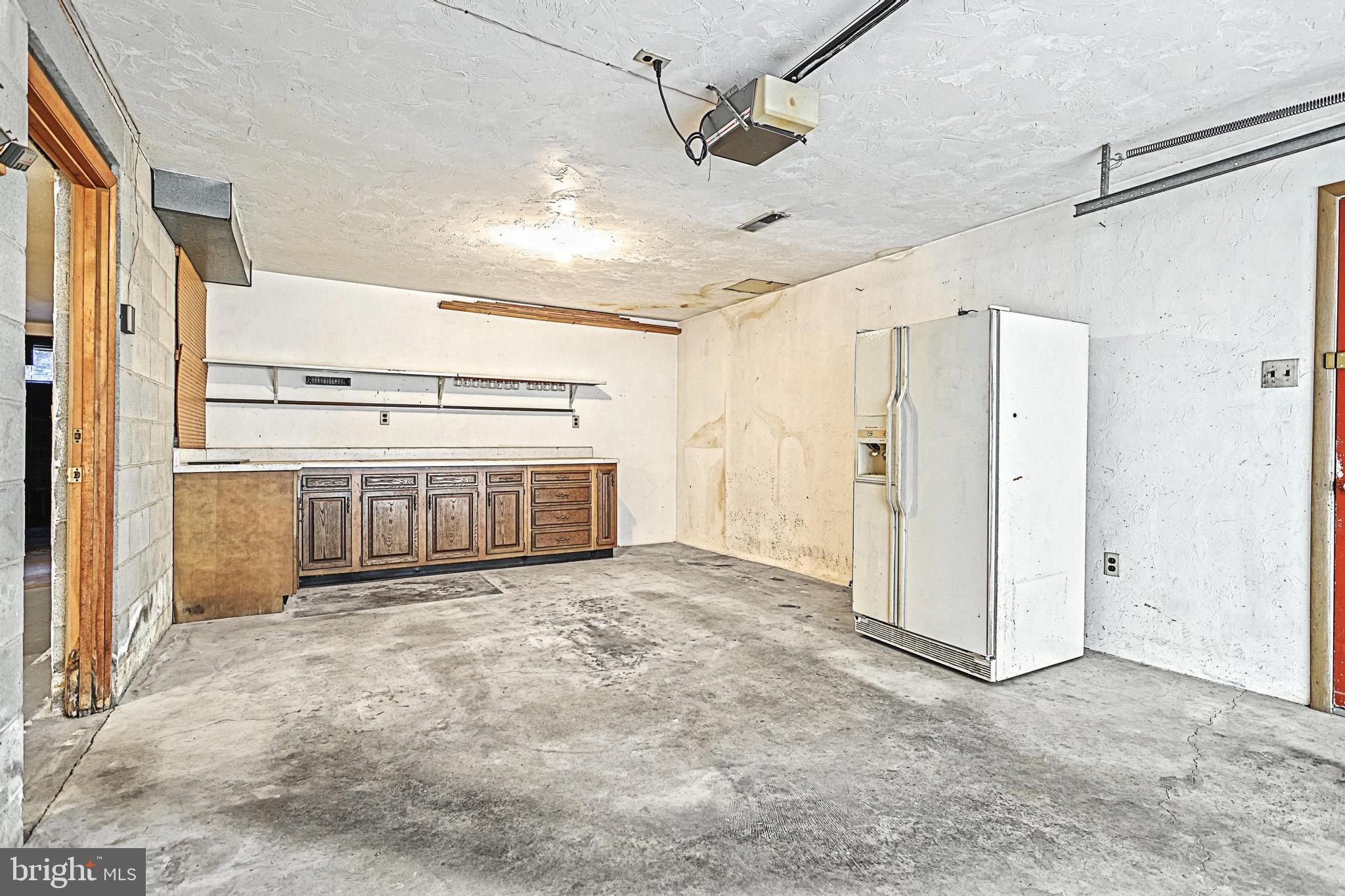 1225 Homewood Road York, PA 17402 - Photo 31 of 36 Gallery Image 31