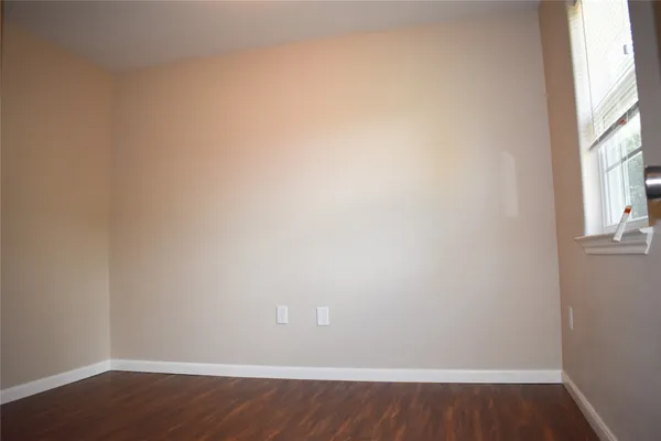 $1,350 | 4702 11th Street, Bacliff, TX 77518