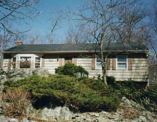 272 Great Hill Road Ridgefield, CT 06877 - Photo 1 of 1 a backyard of a house with lots of green space