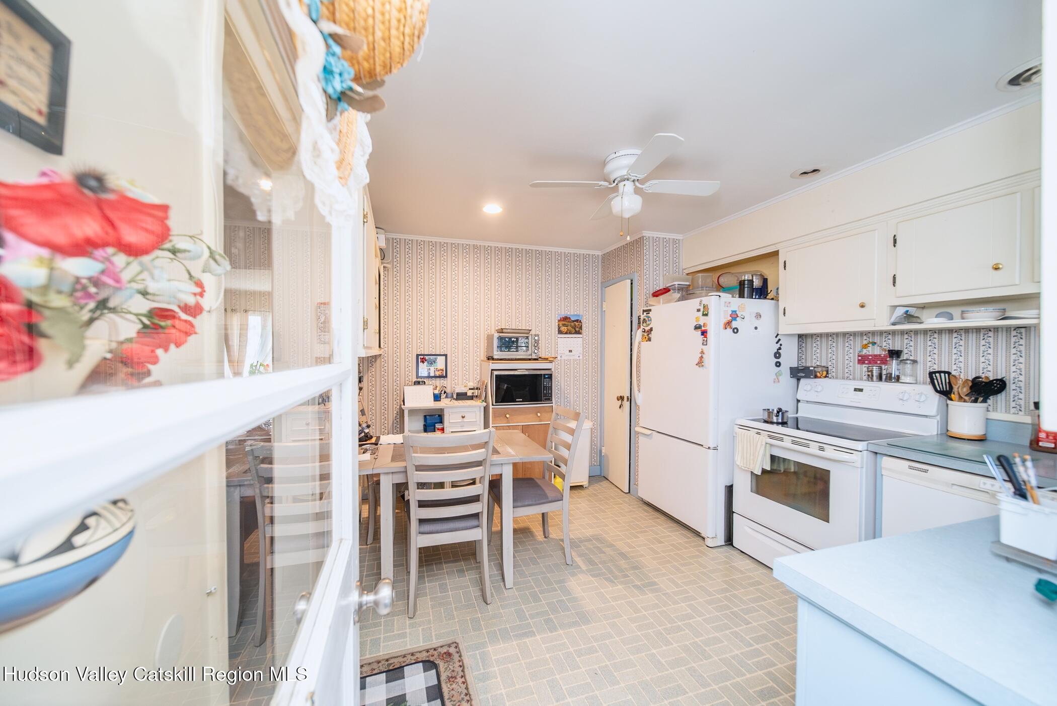 3 Lipton Street Kingston, NY 12401 - Photo 12 of 34 Image-10