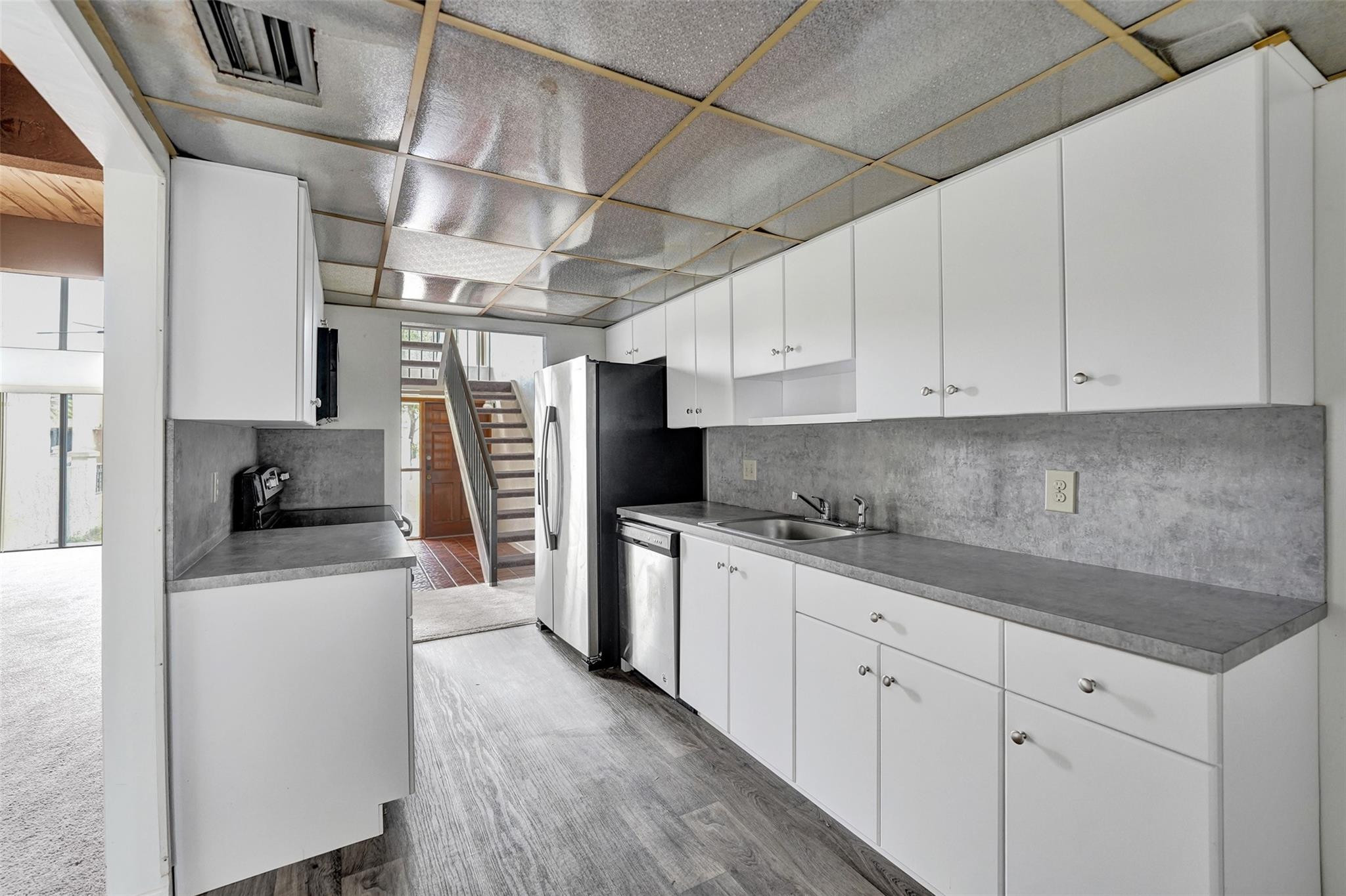 750 East Coco Plum Circle, Unit 2 Plantation, FL 33324 - Photo 6 of 21 Photo 6