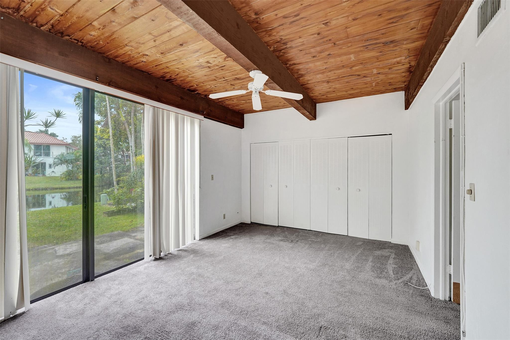 750 East Coco Plum Circle, Unit 2 Plantation, FL 33324 - Photo 9 of 21 Photo 9