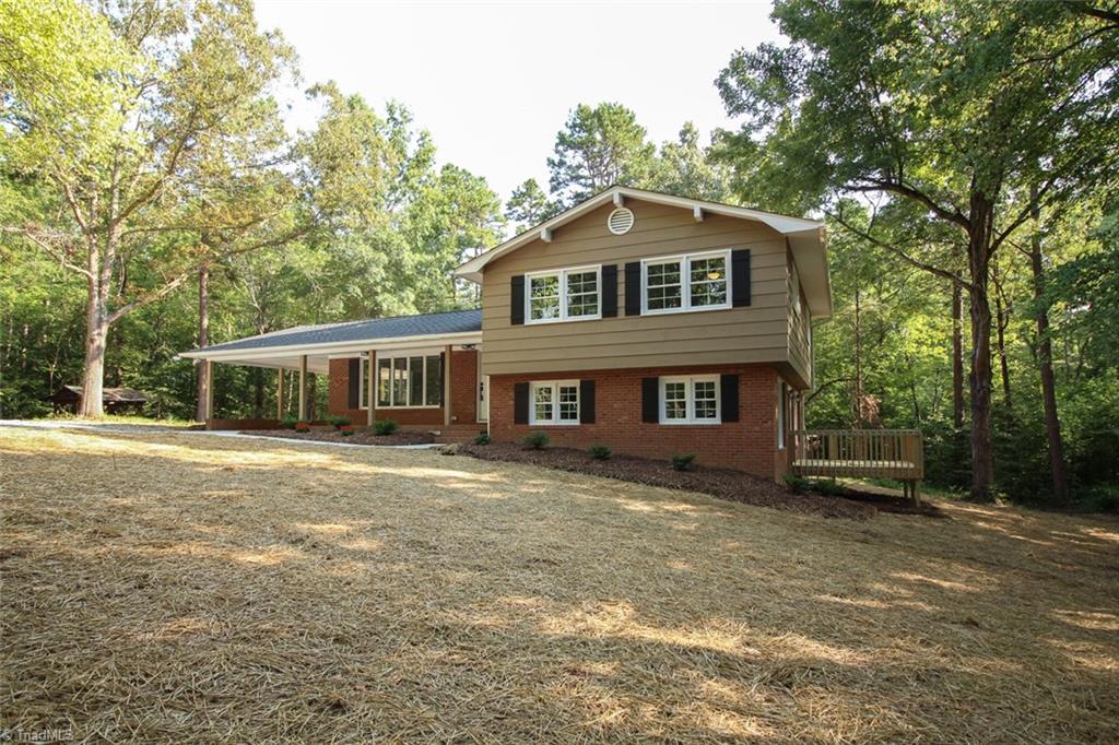 604 Stratford Road Lexington, NC 27292 - Photo 3 of 26