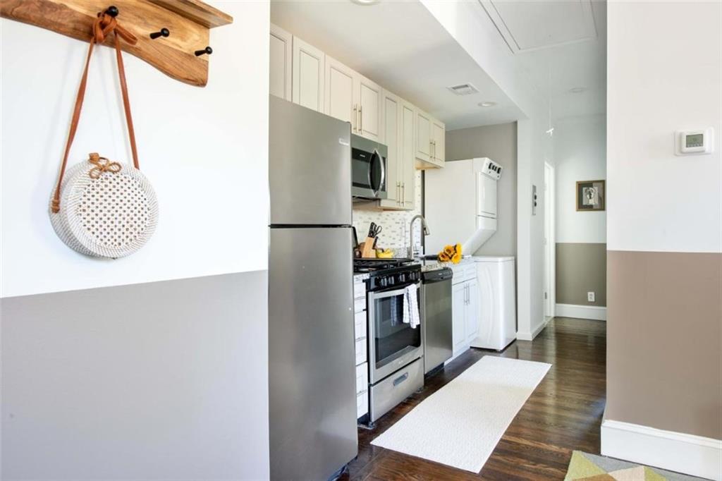 1351 Oxford Road Northeast, Unit 4 Atlanta, GA 30307 - Photo 12 of 21