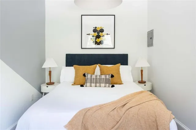 $1,700 | 1351 Oxford Road Northeast, Unit 4, Atlanta, GA 30307