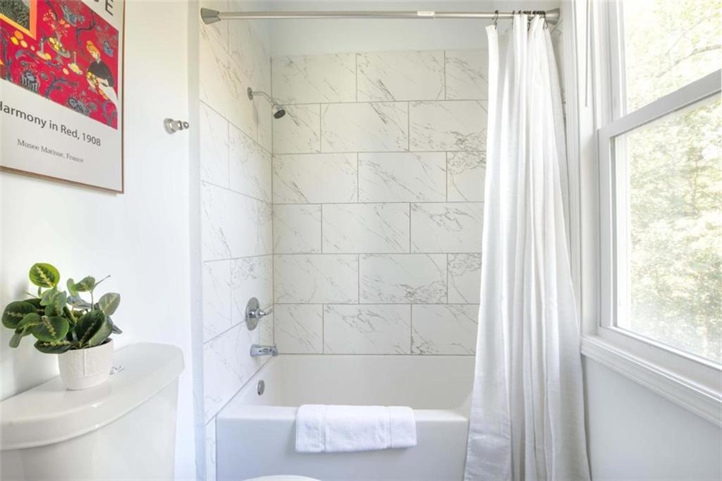 1351 Oxford Road Northeast, Unit 4 Atlanta, GA 30307 - Photo 20 of 21