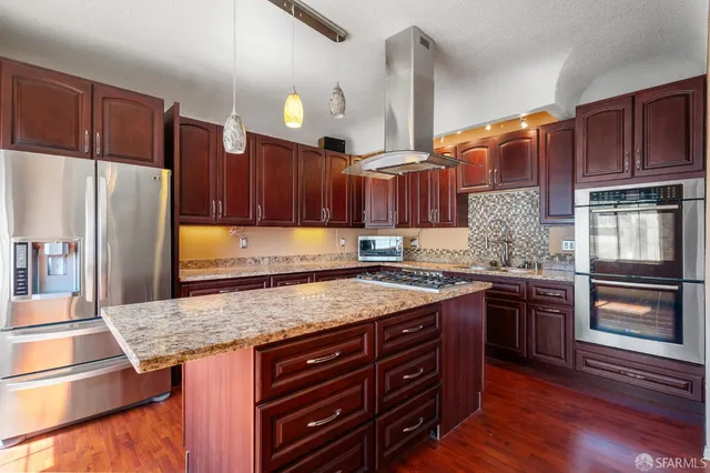 $900,000 | 1224 Egbert Avenue, San Francisco, CA 94124