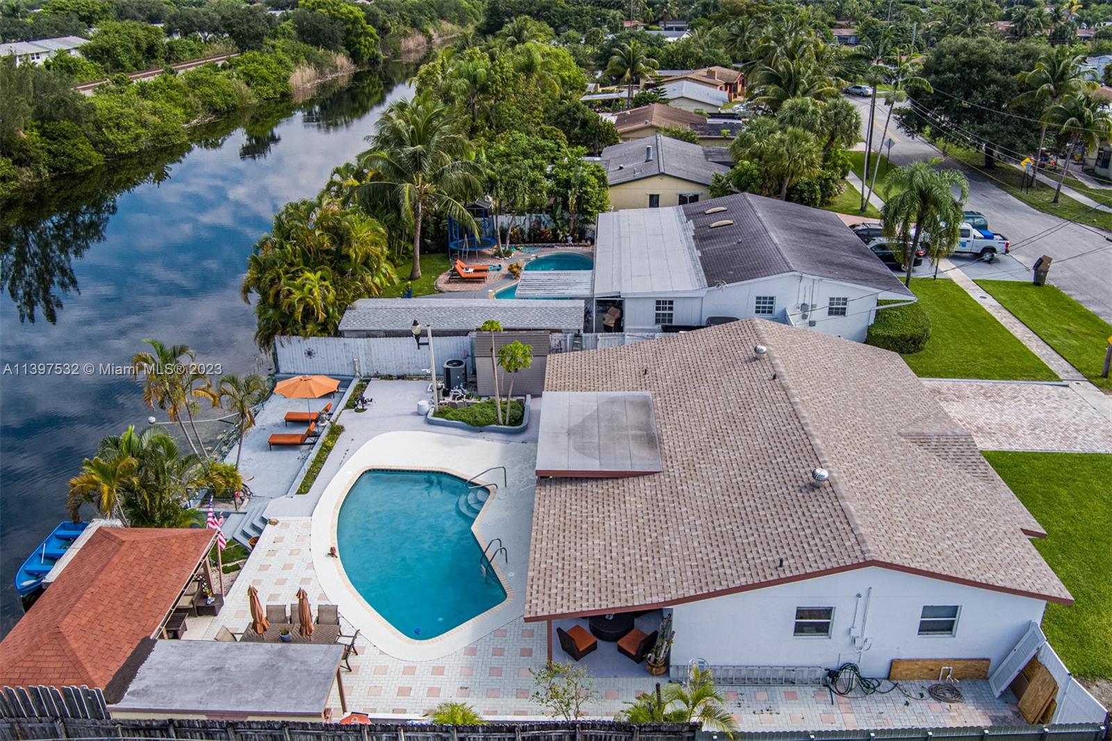 3820 Northwest 7th Avenue Deerfield Beach, FL 33064 - Photo 15 of 37 an aerial view of a house with outdoor space