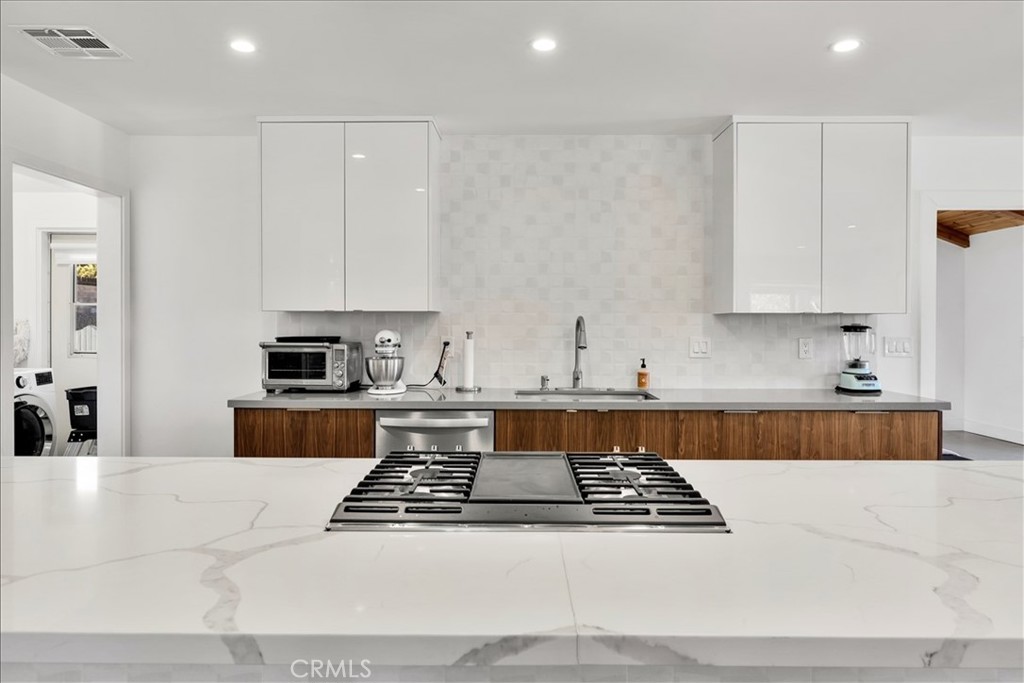 7429 Cardillo Trail Yucca Valley, CA 92284 - Photo 15 of 53