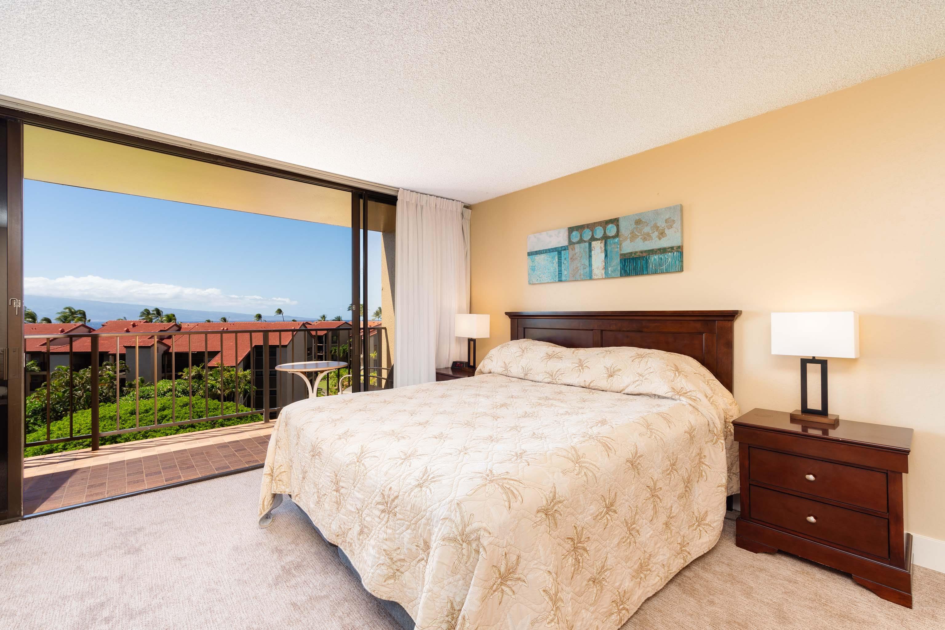 3445 Lower Honoapiilani Road, Unit 638 Lahaina, HI 96761 - Photo 4 of 28 Gallery Image 4