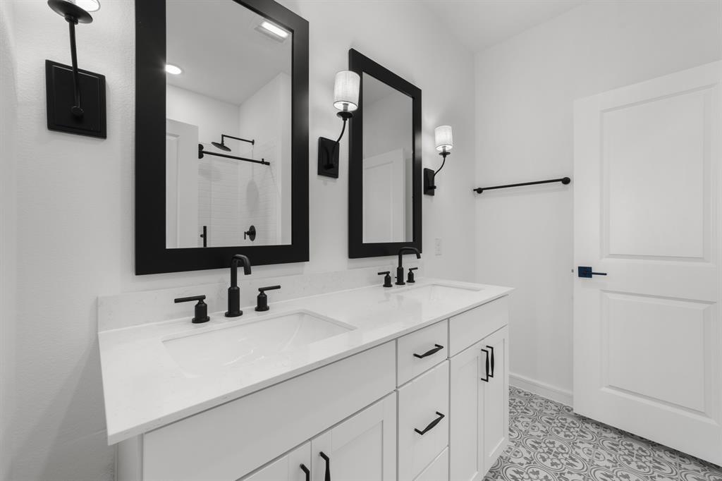 2213 Maple Ridge Drive Van Alstyne, TX 75495 - Photo 6 of 21