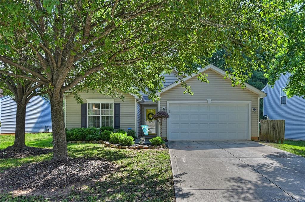 10706 Gold Pan Road Charlotte, NC 28215 - Photo 2 of 36 Gallery Image 2