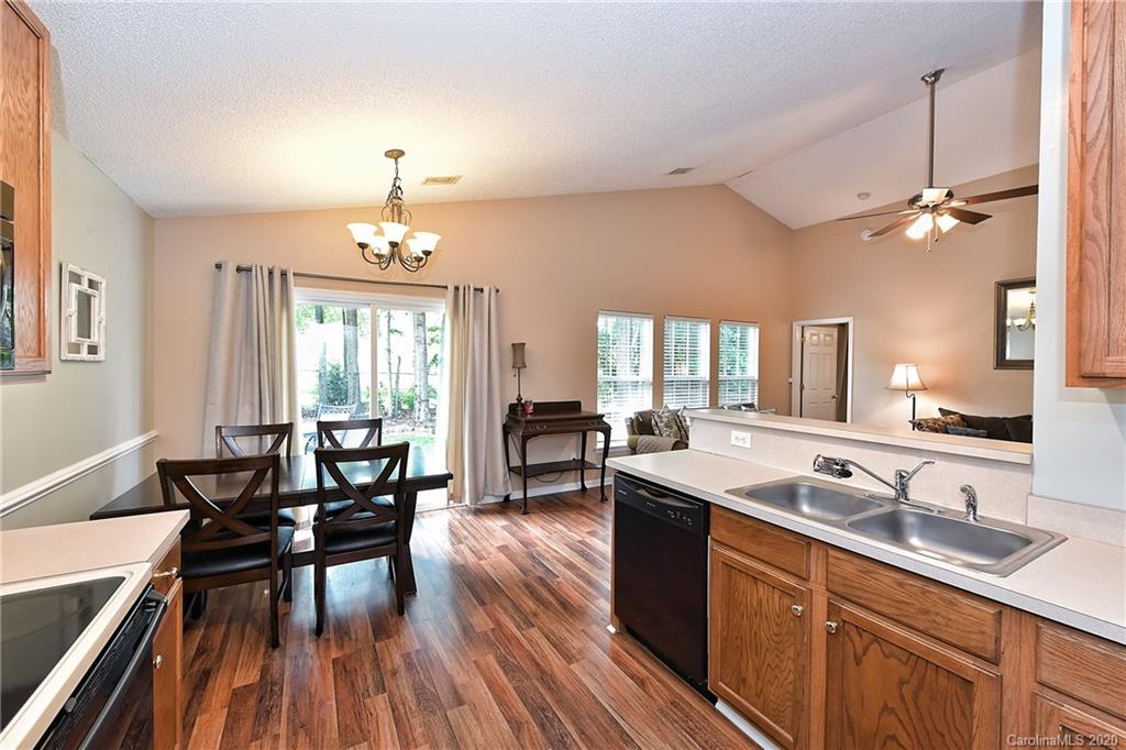 10706 Gold Pan Road Charlotte, NC 28215 - Photo 19 of 36 Gallery Image 19