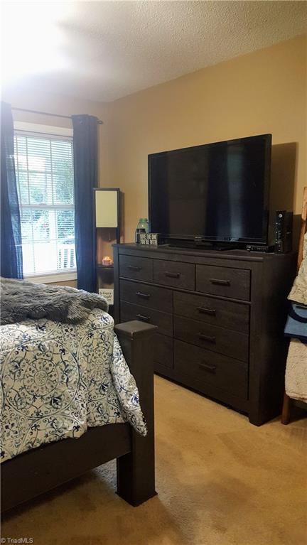 5552 Jason Road Greensboro, NC 27405 - Photo 12 of 22 Gallery Image 12