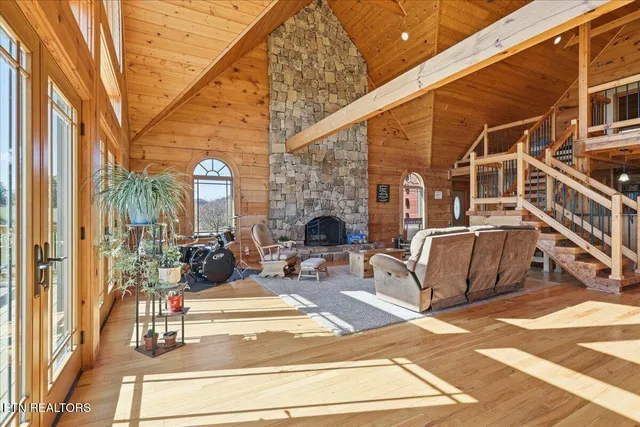 $1,399,900 | 1000 Verla Way, Greenback, TN 37742