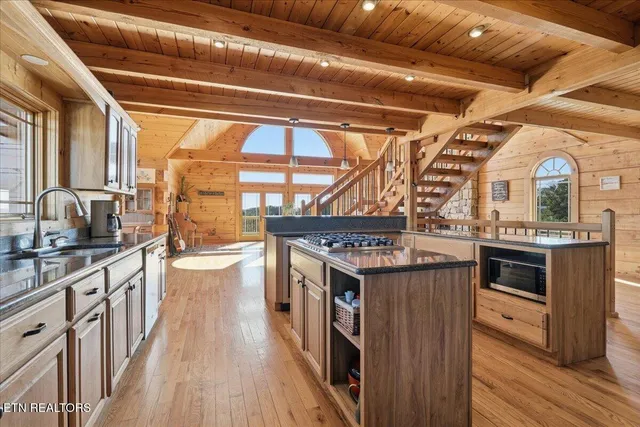 $1,399,900 | 1000 Verla Way, Greenback, TN 37742