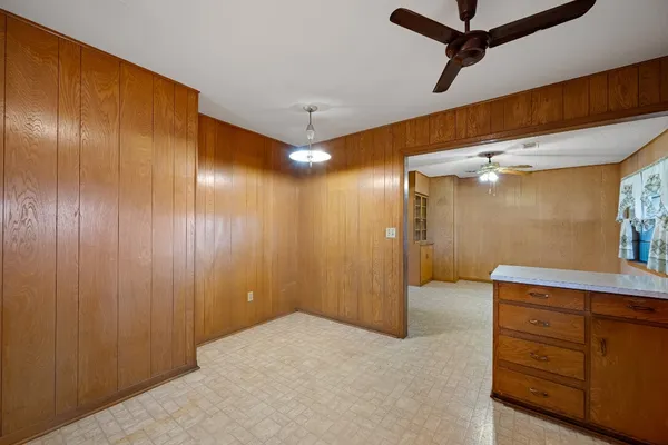 $499,999 | 314 County Road 233, Wharton, TX 77488