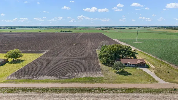 $499,999 | 314 County Road 233, Wharton, TX 77488