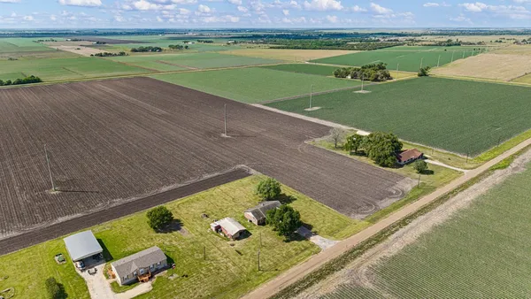 $499,999 | 314 County Road 233, Wharton, TX 77488