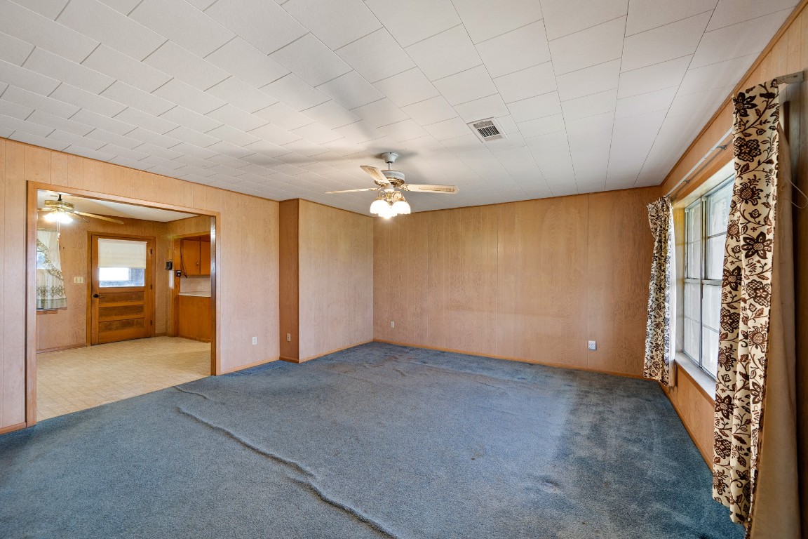 314 County Road 233 Wharton, TX 77488 - Photo 7 of 36