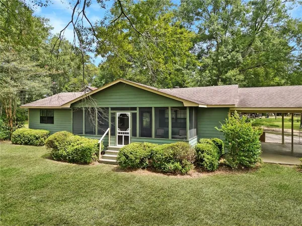 $270,000 | 21440 Wallace King Road, Bush, LA 70431
