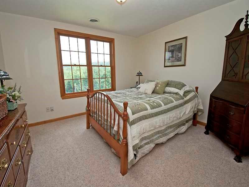 655 Venetia Road Venetia, PA 15367 - Photo 14 of 20 Bedroom.