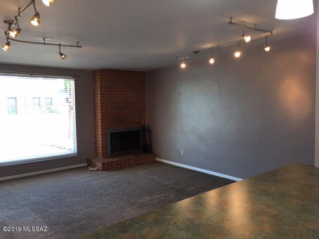 8311 East 3rd Street Tucson, AZ 85710 - Photo 4 of 40