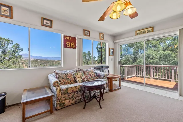 $999,995 | 4215 Leesville Lodoga Road, Lodoga, CA 95979