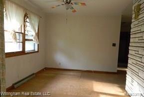 14381 29 Mile Road Albion, MI 49224 - Photo 5 of 9 Dining area.jpg