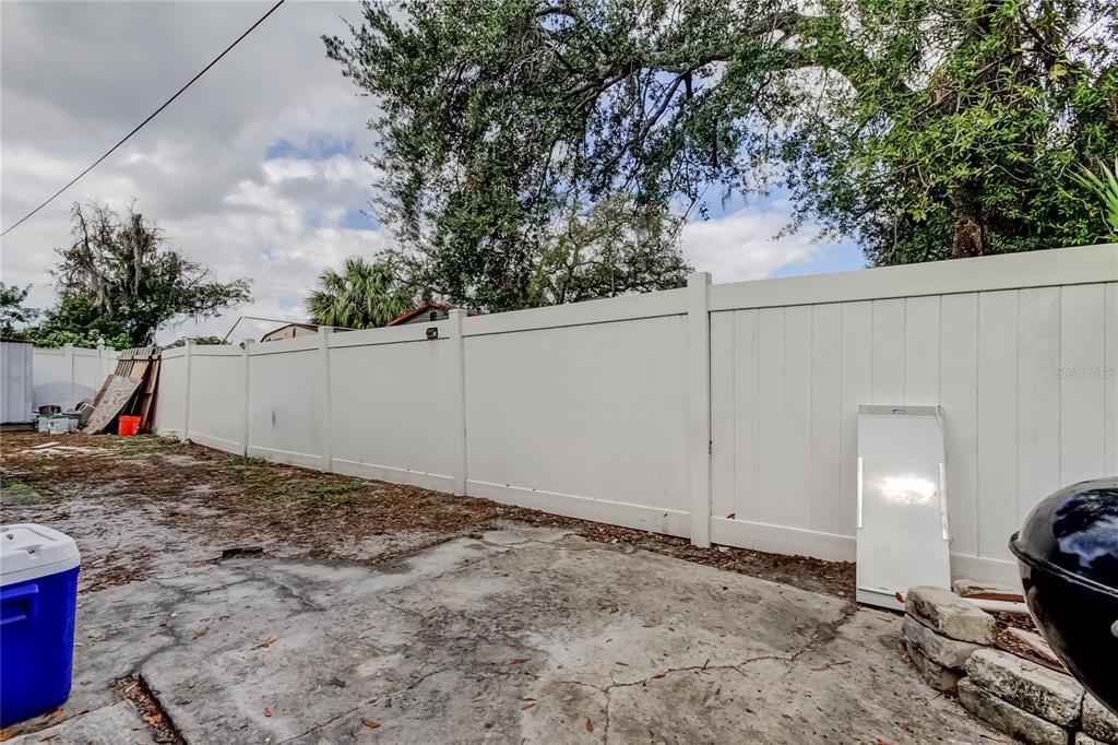 4532 Devonshire Road Tampa, FL 33634 - Photo 35 of 37